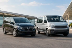 Großraumtaxi versus Kleinbus: Was passt besser?
